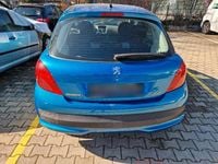 Gebraucht Peugeot 207 Urban Move 95 PS (69 kW) 2009 Blau Limousine