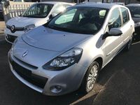 Gebraucht Renault Clio II Dynamique 75 PS (55 kW) 2010 Silber Limousine