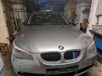 Gebraucht BMW 530 231 PS (169 kW) 2006 Grau Kombi