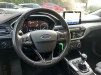 Gebraucht Ford Focus Cool & Connect 125 PS (91 kW) 2022 Weiß Limousine