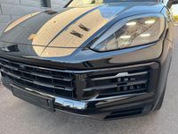 Neu Porsche Cayenne Coupe 470 PS (345 kW) 2026 Schwarz Coupé
