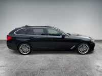 Gebraucht BMW 520 Performance 190 PS (139 kW) 2018 Saphirschwarz Kombi