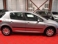 Gebraucht Peugeot 307 109 PS (80 kW) 2004 Grau Limousine