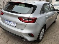 Gebraucht Kia Ceed Edition 7 101 PS (74 kW) 2023 Silber Kleinwagen