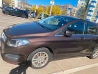 Usata Mercedes B180 2017 Marrone Monovolume