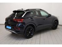 Gebraucht VW T-Roc Move 110 PS (80 kW) 2023 Schwarz SUV