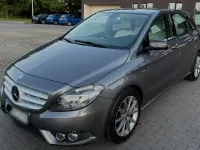 Gebraucht Mercedes B200 157 PS (115 kW) 2012 Weiß Kleinwagen