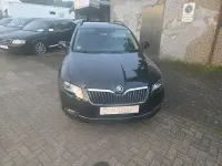 Gebraucht Skoda Superb 140 PS (102 kW) 2014 Schwarz Kombi