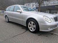 Gebraucht Mercedes E240 177 PS (130 kW) 2005 Silber Kombi