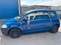 Second-hand VW Fox 55 CP (40 kW) 2006 Albastru Hatchback