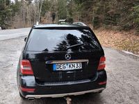 Gebraucht Mercedes ML350 231 PS (169 kW) 2010 Schwarz SUV