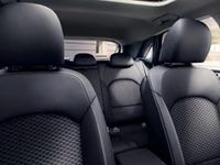 Neu Kia Ceed 140 PS (102 kW) 2026 Silber Kleinwagen