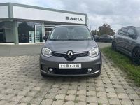 Gebraucht Renault Twingo Techno 60 kW (82 PS) 2023 Lunairegrau Kleinwagen