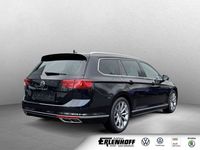 Gebraucht VW Passat Elegance 150 PS (110 kW) 2023 Schwarz Kombi