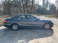 Gebraucht Mercedes E350 Elegance 292 PS (214 kW) 2009 Grau Limousine