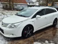 Gebraucht Toyota Avensis Executive 177 PS (130 kW) 2010 Weiß Kombi