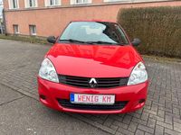 Gebraucht Renault Clio II 58 PS (42 kW) 2011 Rot Limousine