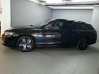 Gebraucht VW Passat R-line 193 PS (141 kW) 2025 Schwarz Kombi