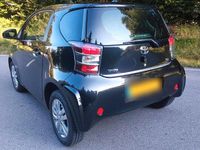 Gebraucht Toyota iQ 90 PS (66 kW) 2009 Schwarz Kleinwagen