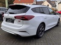 Gebraucht Ford Focus ST 280 PS (205 kW) 2023 Weiß Limousine