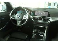 gebraucht BMW 330e M Sport Laserlicht Glasdach Driving Ass+