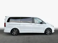 Gebraucht Mercedes V300 Night 237 PS (174 kW) 2022 Silber Van / Kleinbus