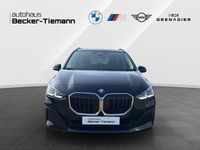 Gebraucht BMW 220 Active Tourer 156 PS (114 kW) 2025 Saphirschwarz Van / Kleinbus