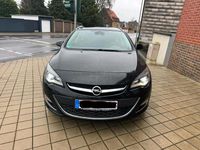 Gebraucht Opel Astra Sport 131 PS (96 kW) 2013 Schwarz Kombi