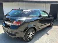 Gebraucht Opel Astra GTC 90 PS (66 kW) 2008 Schwarz Coupé