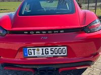 Gebraucht Porsche Cayman 300 PS (220 kW) 2022 Rot Coupé