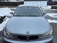 Gebraucht BMW 116 122 PS (89 kW) 2006 Grau Kleinwagen