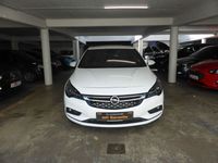 Gebraucht Opel Astra Dynamic 150 PS (110 kW) 2017 Weiß Limousine
