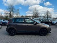 Gebraucht Renault Scénic III 110 PS (80 kW) 2010 Braun Van / Kleinbus