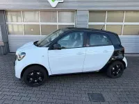 Second-hand Smart ForFour Passion 71 CP (52 kW) 2015 Alb Hatchback