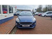 gebraucht Ford Fiesta TITANIUM, Tempomat, Sitzheizung, Pakpilot,