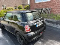 Gebraucht Mini Cooper 122 PS (89 kW) 2012 Schwarz Kleinwagen