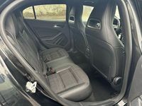 Gebraucht Mercedes GLA200 136 PS (100 kW) 2016 Schwarz SUV
