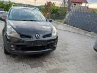 Używany Renault Clio II 86 KM (63 kW) 2008 Czarny Sedan/Limuzyna