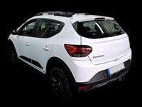 Gebraucht Dacia Sandero Expression 91 PS (66 kW) 2024 Weiß Limousine