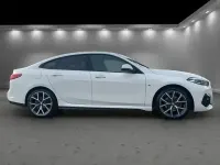 Gebraucht BMW 218 Shadowline 136 PS (100 kW) 2023 Alpinweiss 3 Limousine