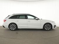 Second-hand Audi A4 S-Line 150 CP (110 kW) 2023 Alb Berlinǎ