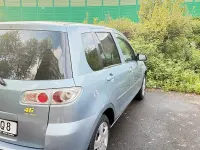 Usata Mazda 2 80 CV (58 kW) 2006 Blu Utilitaria