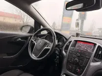 Gebraucht Opel Astra 140 PS (102 kW) 2015 Schwarz Limousine