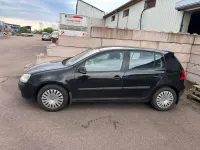Gebraucht VW Golf V 105 PS (77 kW) 2004 Schwarz Kleinwagen