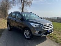 Gebraucht Ford Kuga Titanium 150 PS (110 kW) 2018 Grau SUV