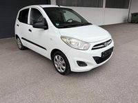 Gebraucht Hyundai i10 Classic 69 PS (50 kW) 2012 Weiß Kleinwagen