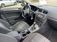gebraucht VW Golf VII 1.6 TDI DSG Variant Lounge Navi PDC