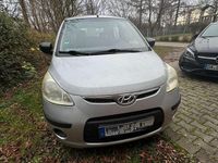 Gebraucht Hyundai i10 67 PS (49 kW) 2009 Silber Kleinwagen