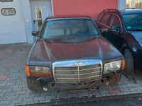Gebraucht Mercedes E500 276 PS (202 kW) 1987 Violet Limousine