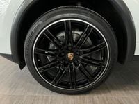 Gebraucht Porsche Cayenne Edition 262 PS (192 kW) 2015 Weiß SUV